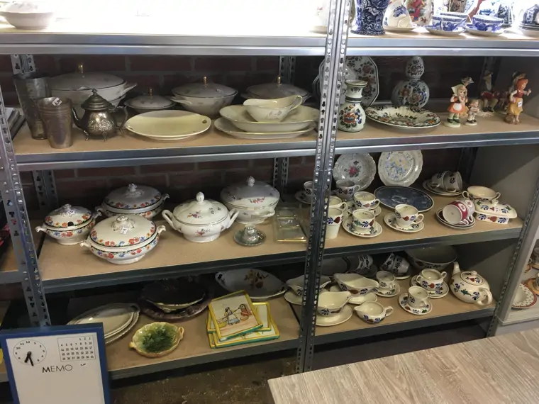 Kringloopwinkel De Kring - Reeuwijk (5/6)