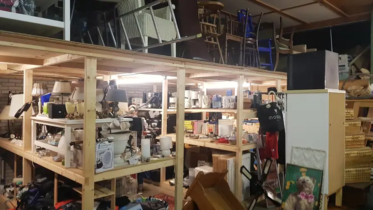 Kringloopwinkel De Melkbus - Heinenoord (3/3)