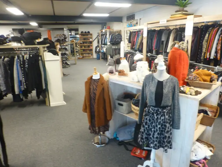 Kringloopwinkel de Mors - Rijssen (14/16)