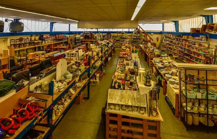 Kringloopwinkel De Oerrin - Joure (11/15)