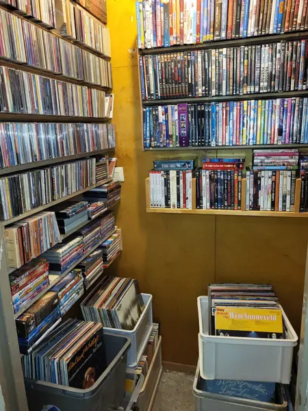 Kringloopwinkel/Boekenmarkt De Spuikom - Kamperland (18/24)