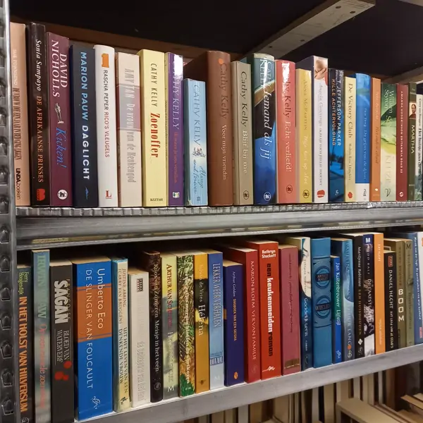 Kringloopwinkel/Boekenmarkt De Spuikom - Kamperland (22/24)
