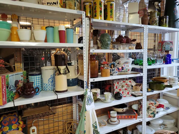 Kringloopwinkel Deventer Lepraproject (5/6)