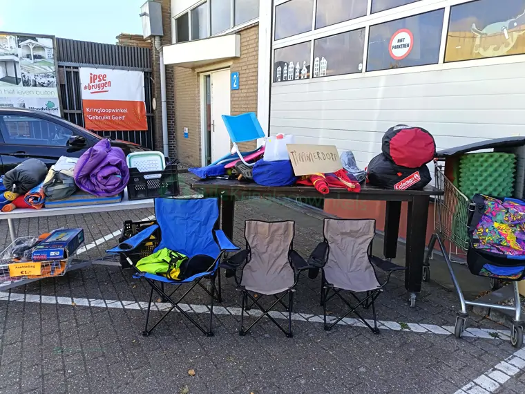 Kringloopwinkel Gebruikt Goed - Nieuwkoop (2/15)
