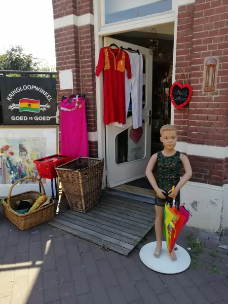 Kringloopwinkel Goed is Goed - Tilburg (7/8)