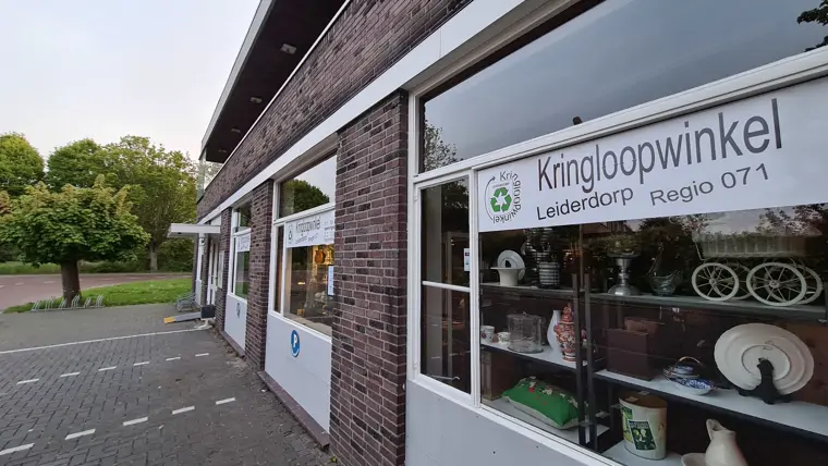 Kringloopwinkel Leiderdorp (21/24)