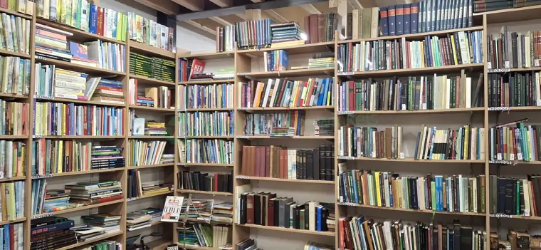 Kringloopwinkel OverThollig