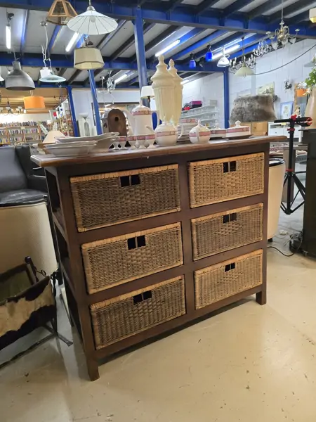 Kringloopwinkel Re-Use - Oisterwijk (9/24)