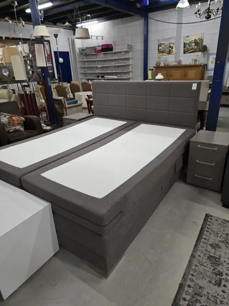 Kringloopwinkel Re-Use - Oisterwijk (15/24)