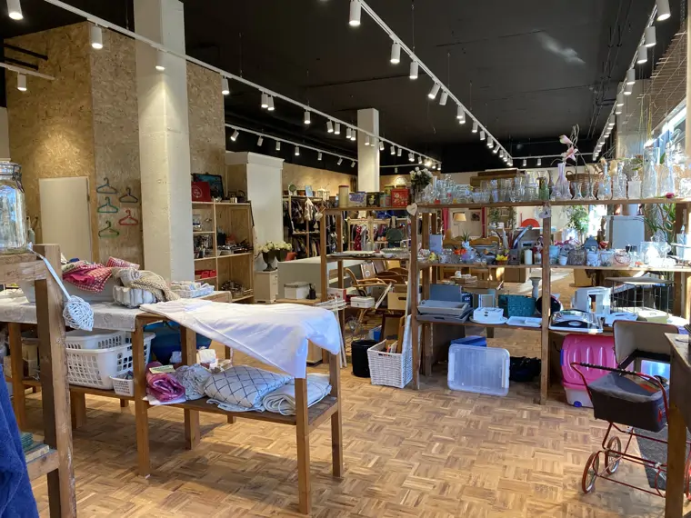 Kringloopwinkel 't Spoorhuis - Ede (3/4)