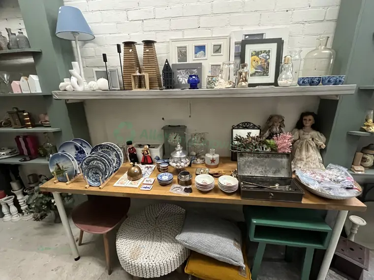 Kringloopwinkel WHY - Rottum (4/16)