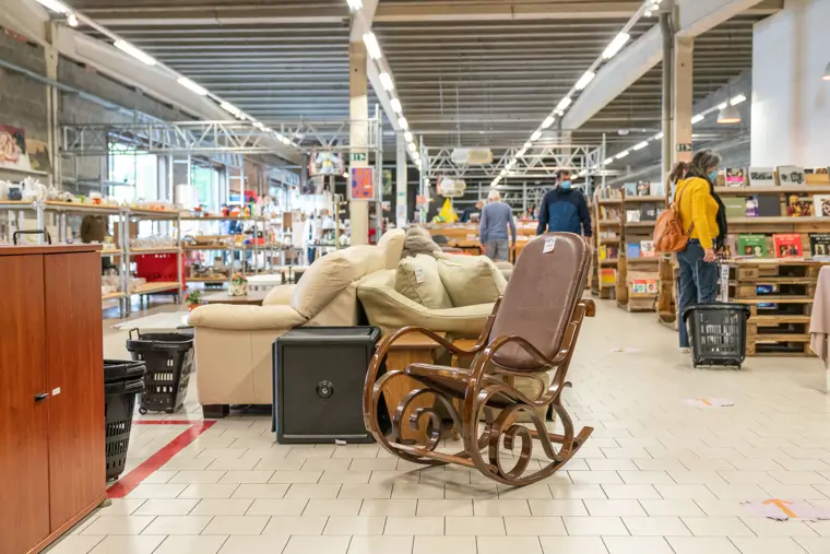 Kringwinkel Schoten (9/9)