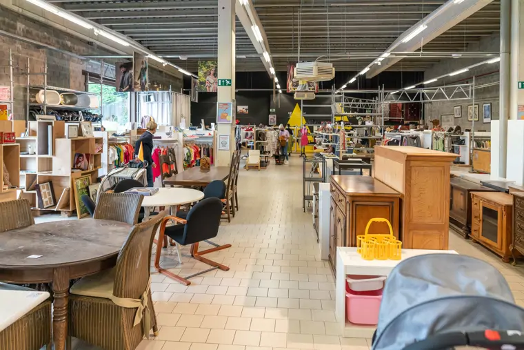 Kringwinkel Schoten (5/9)