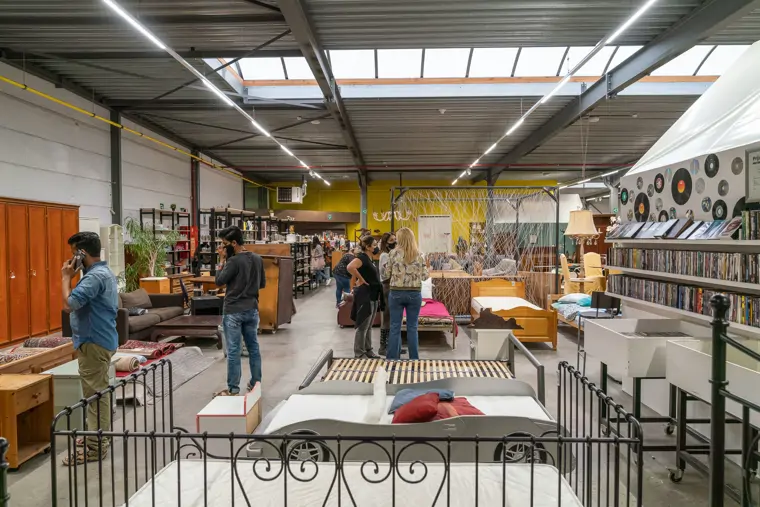 Kringwinkel Brasschaat (9/14)