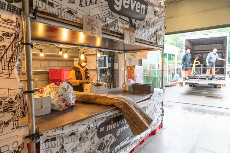 Kringwinkel Brasschaat (4/14)