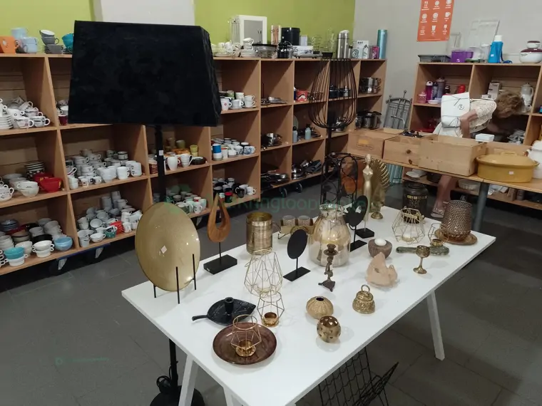 Kringwinkel Herzele (11/13)