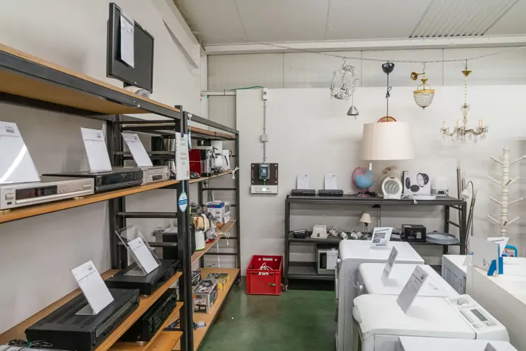 Kringwinkel Kapellen (8/8)