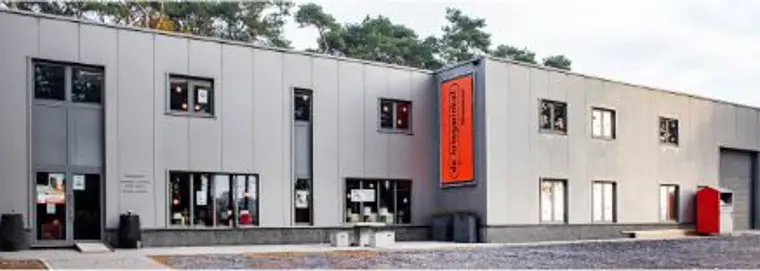 Kringwinkel Bree (3/3)