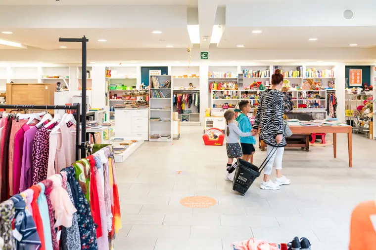 Kringwinkel Merksem (8/12)