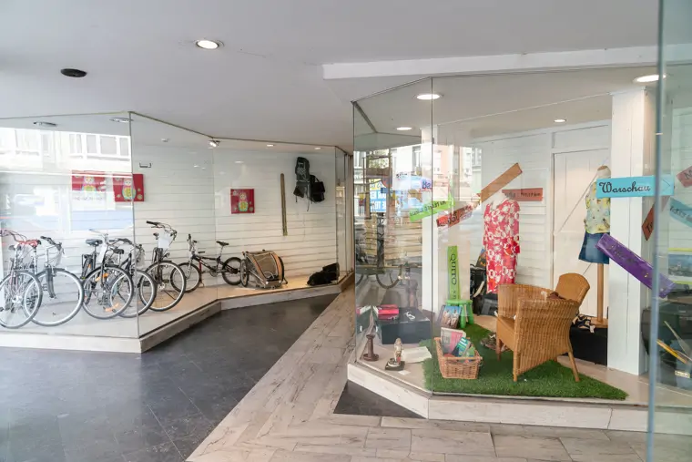 Kringwinkel Merksem (12/12)