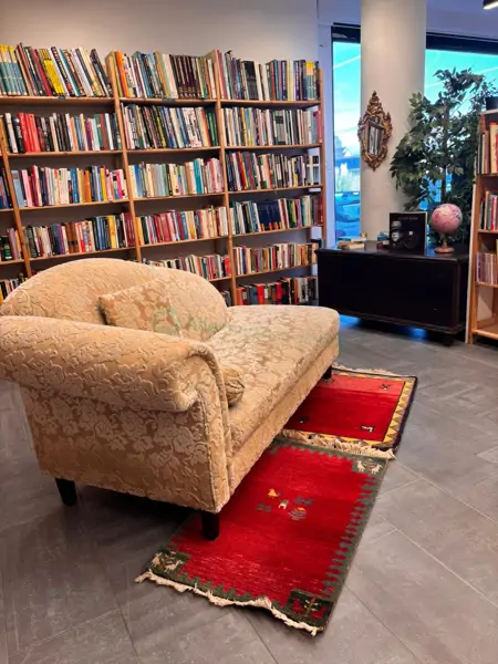 Kringwinkel Ninove (2/12)