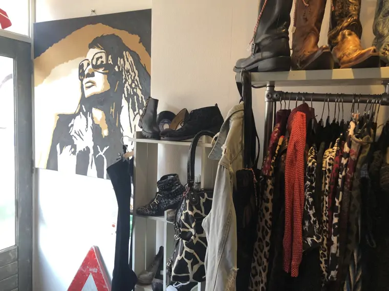 Lauw Schoenmakerij & Sleutelservice - Sneek (5/19)