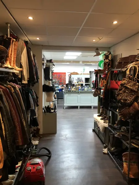 Lauw Schoenmakerij & Sleutelservice - Sneek (13/19)