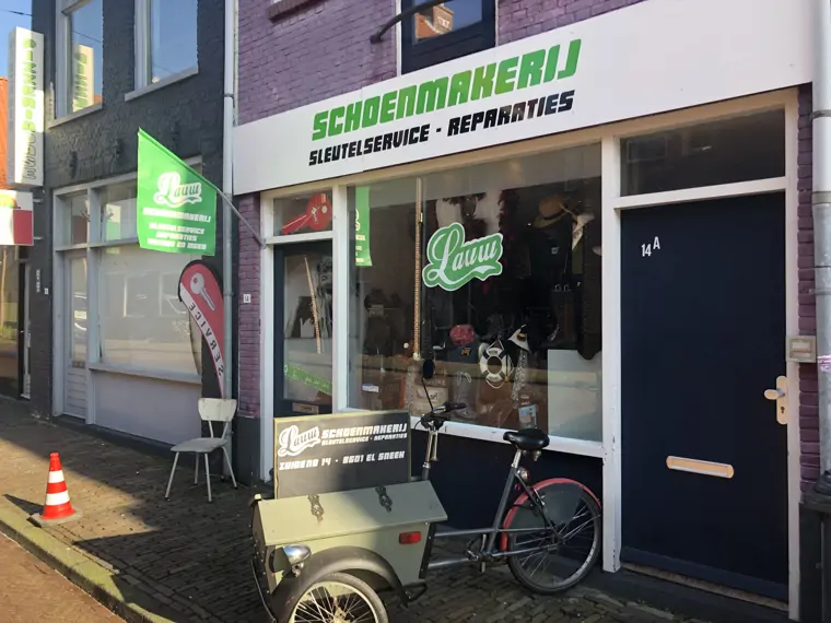 Lauw Schoenmakerij & Sleutelservice - Sneek (3/19)
