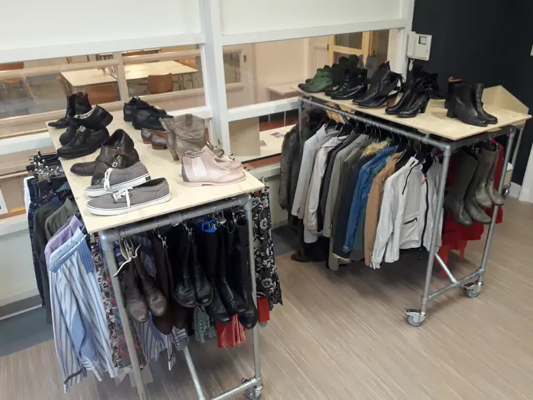 Leger des Heils Second Hand Shop - Amsterdam (5/6)