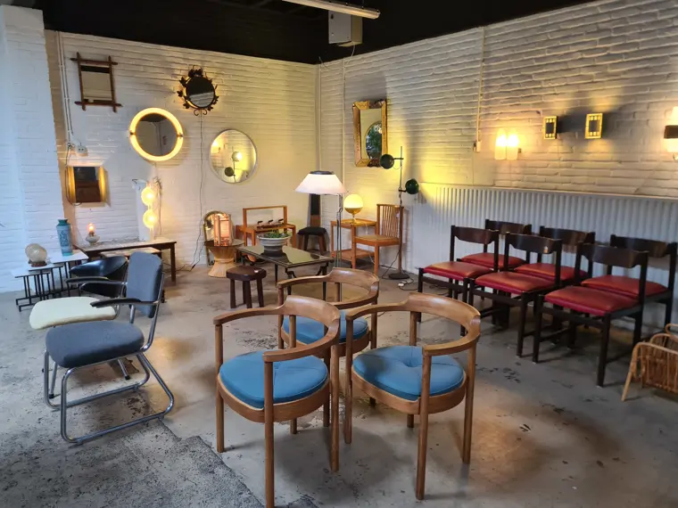 OKER Vintage Interior - Eindhoven (3/4)