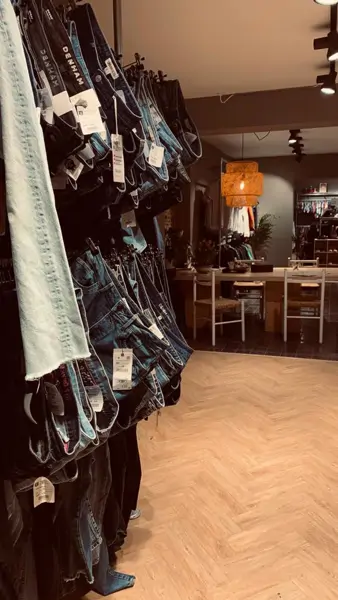 ReShare Store Eindhoven (3/6)