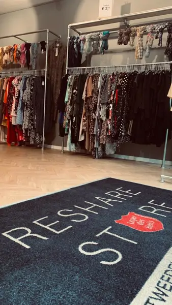 ReShare Store Eindhoven (4/6)