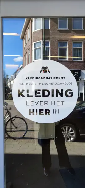 Kleding, Kringloopwinkel en Huiskamer - Schiedam (4/15) Kleding, Kringloopwinkel en Huiskamer - Schiedam (4/15)