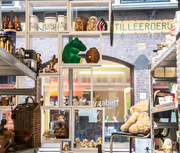 Schroeder Kringloop Torenstraat - Den Haag (2/11)