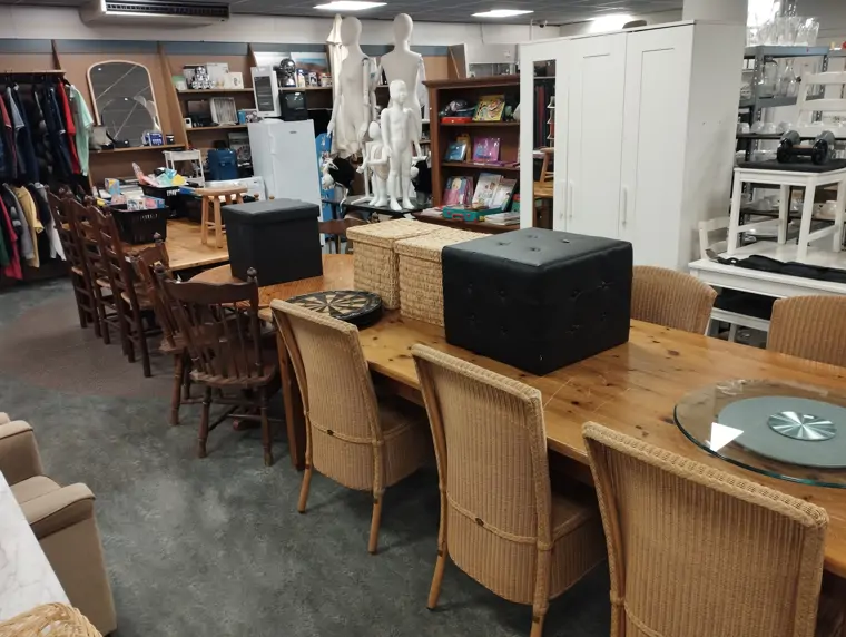 Secondhandshop Best (15/22)