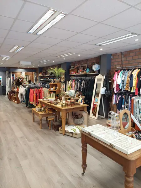 SKS Store - Van Weedestraat - Soest (3/6)