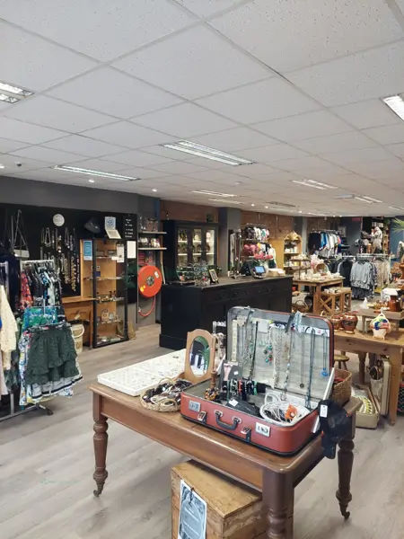 SKS Store - Van Weedestraat - Soest (2/6)