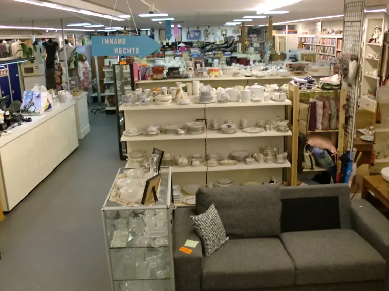 Stichting Kringloop Herenstraat 63 - Voorhout (16/21)