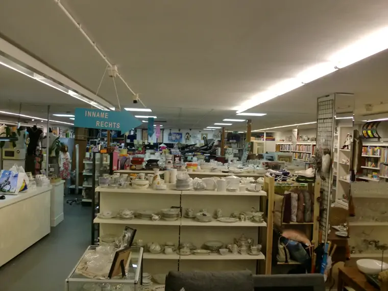 Stichting Kringloop Herenstraat 63 - Voorhout (15/21)