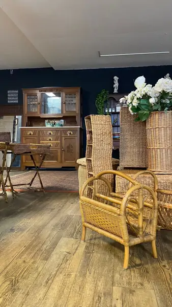 Flashback Furniture Vintage & Antique - Valkenswaard (4/16)