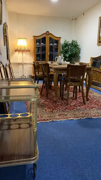 Flashback Furniture Vintage & Antique - Valkenswaard (8/16)