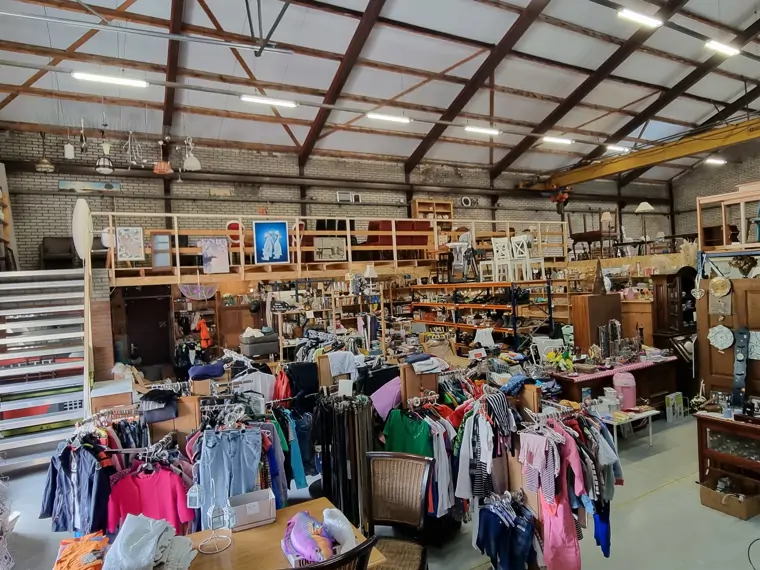 TeJou Kringloopwinkel en Dagbesteding - Bitgum (15/16)