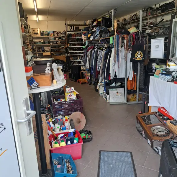 Tienda Caraballo - Leeuwarden (3/7)