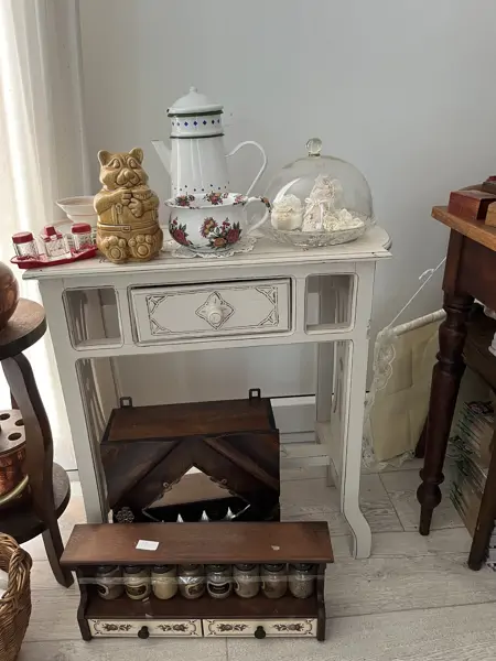 Tineke's Brocante - Damwoude (19/24)