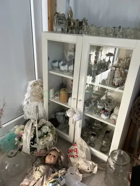 Tineke's Brocante - Damwoude (3/24)