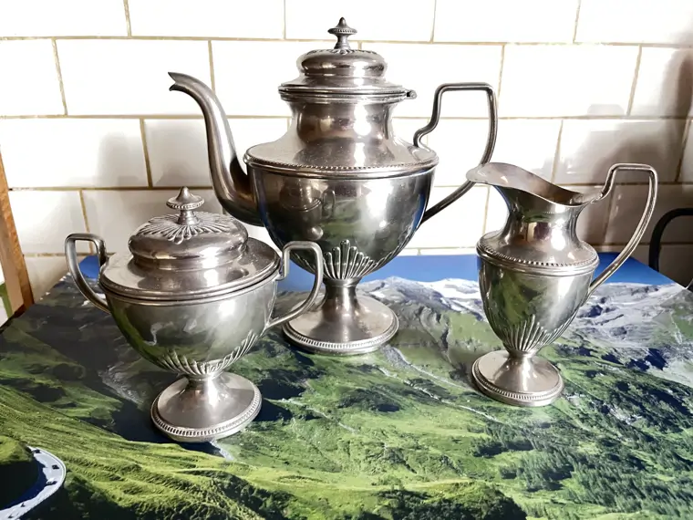 Tineke's Brocante - Damwoude (12/24)