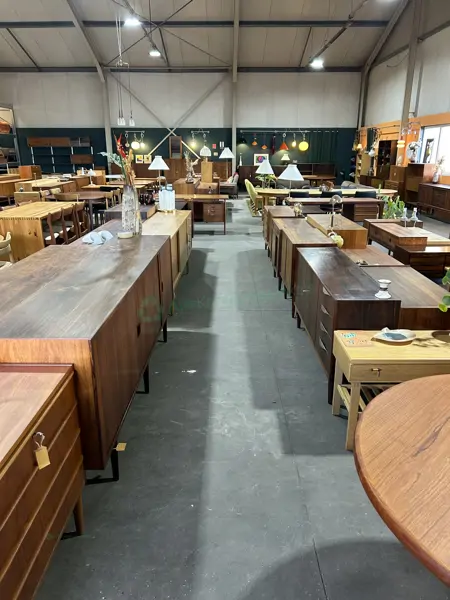T&T Antiques