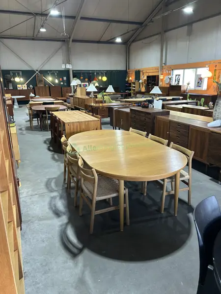 T&T Antiques - Hoogeveen (3/19)