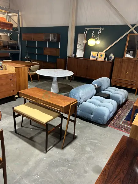 T&T Antiques - Hoogeveen (9/19)