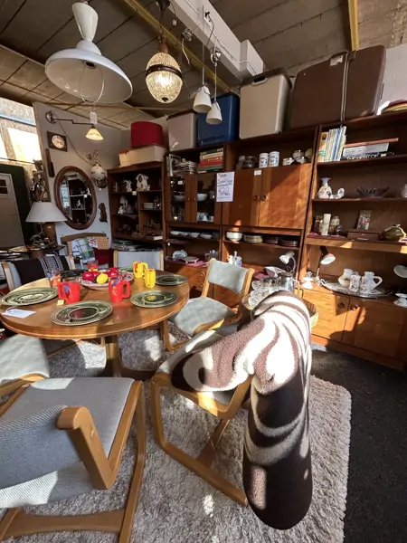 Vintage2youstore - Leeuwarden (6/8)